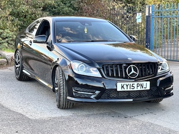 Used Mercedes-Benz C-Class 2015 for sale - 76190161: Photo