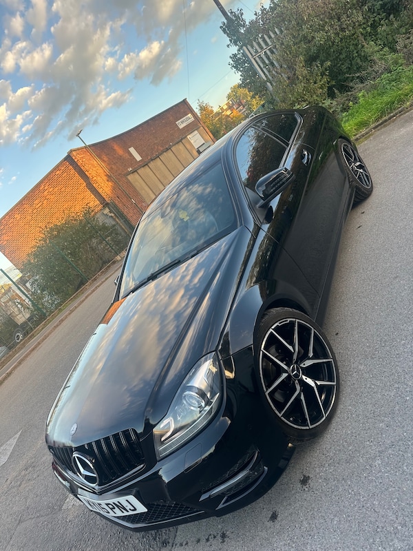 Used Mercedes-Benz C-Class 2015 for sale - 76190161: Photo 7