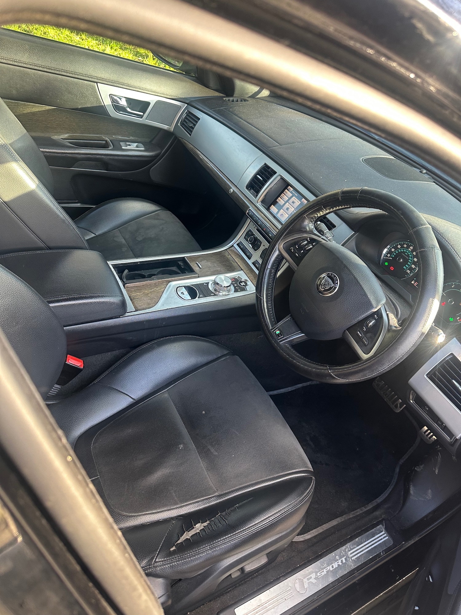 Used Jaguar XF 2014 for sale - 76694363: Photo 13