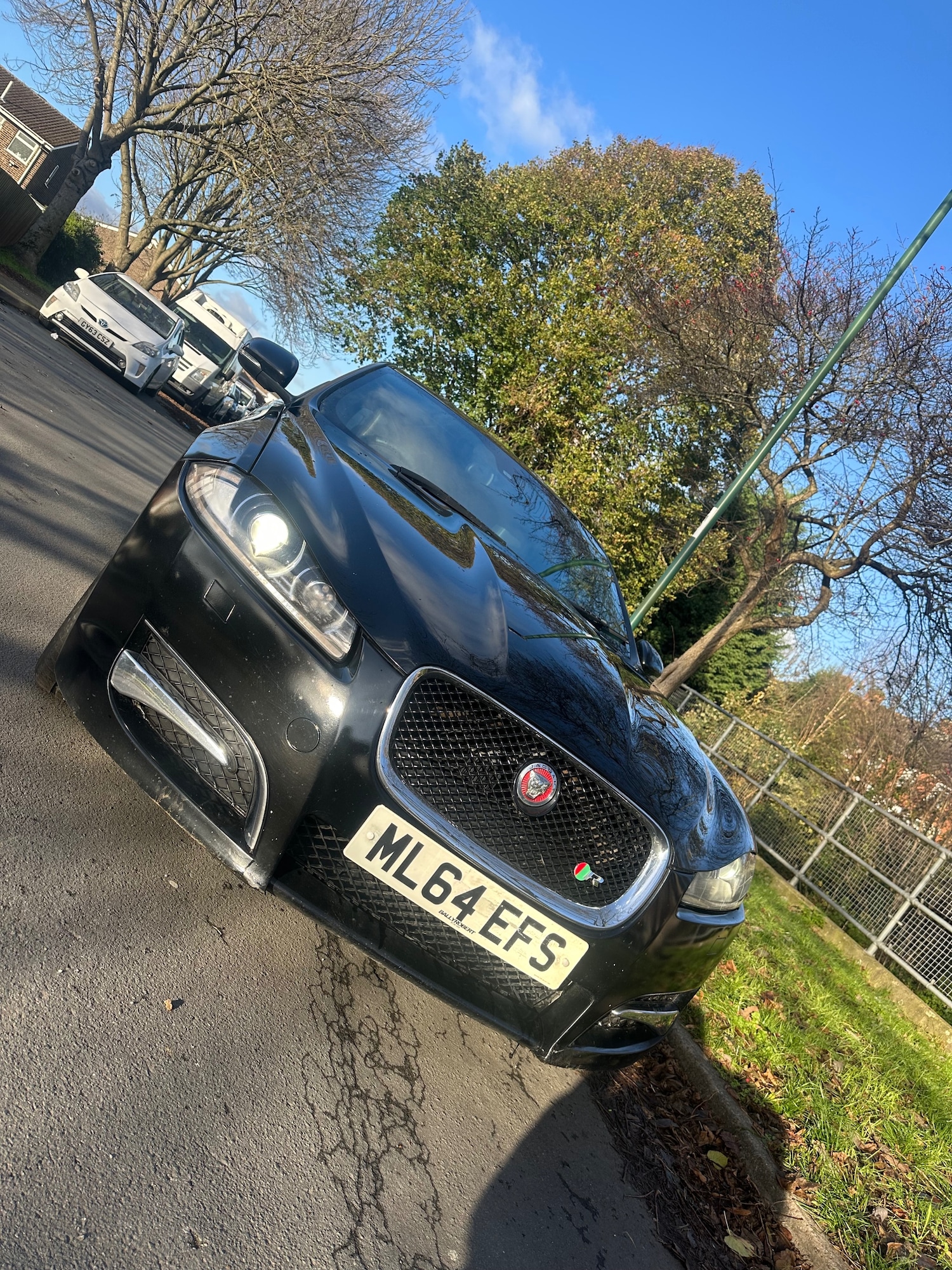 Used Jaguar XF 2014 for sale - 76694363: Photo 2