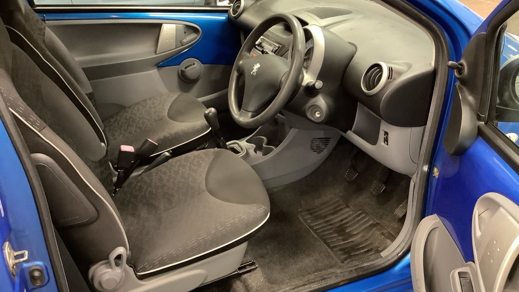 Used Peugeot 107 2009 for sale - 77319930: Photo 12