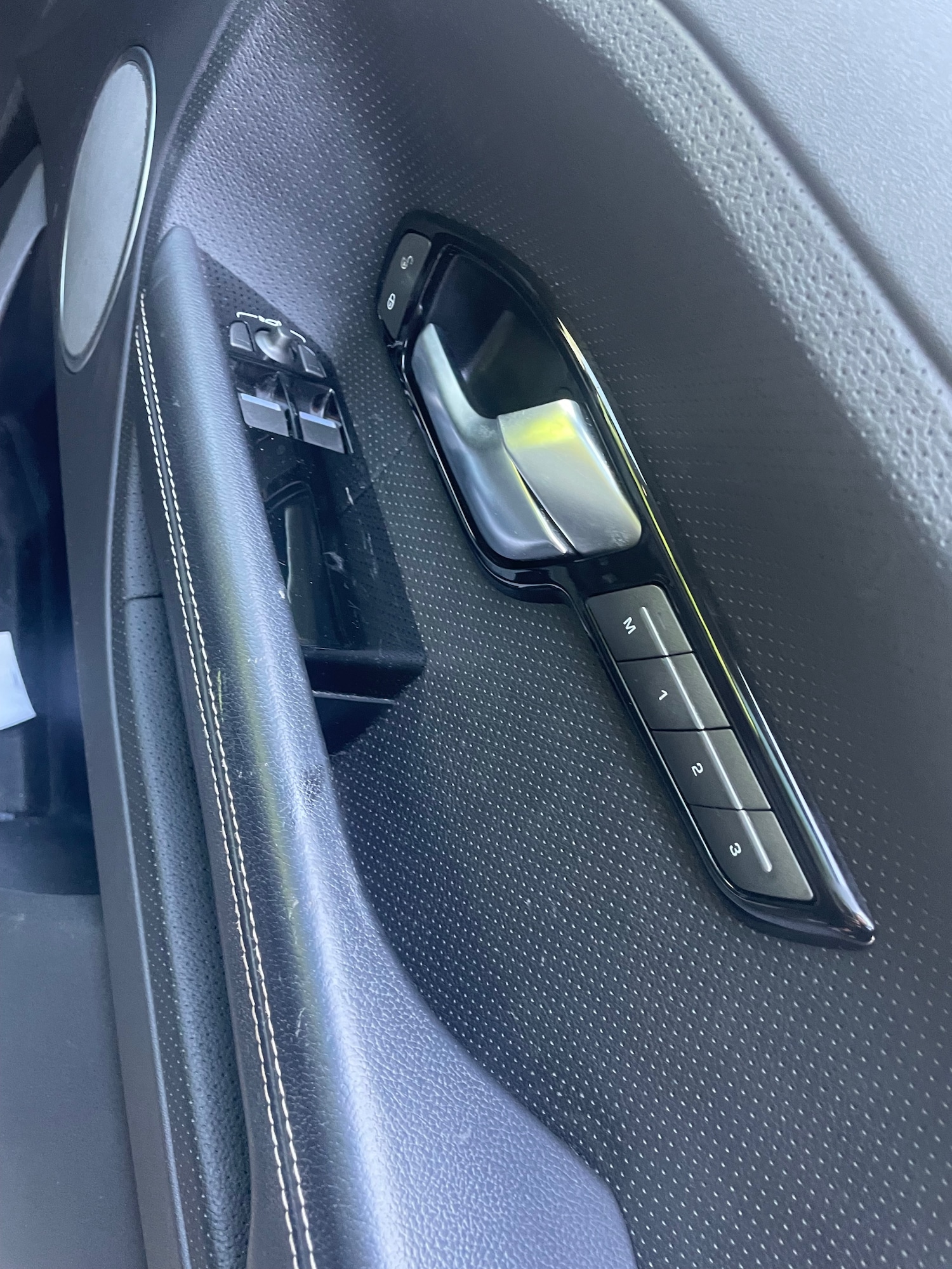 Used Land Rover Range Rover Evoque 2015 for sale - 77303887: Photo 11