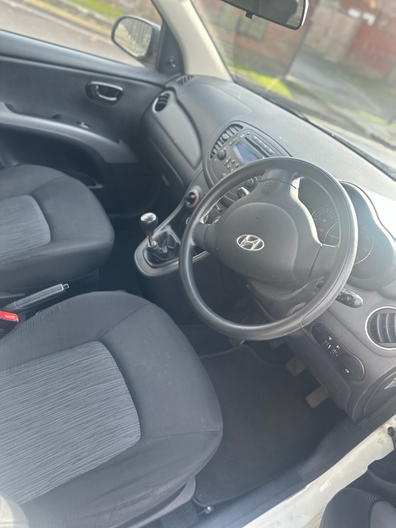 Used Hyundai i10 2013 for sale - 77890256: Photo 11