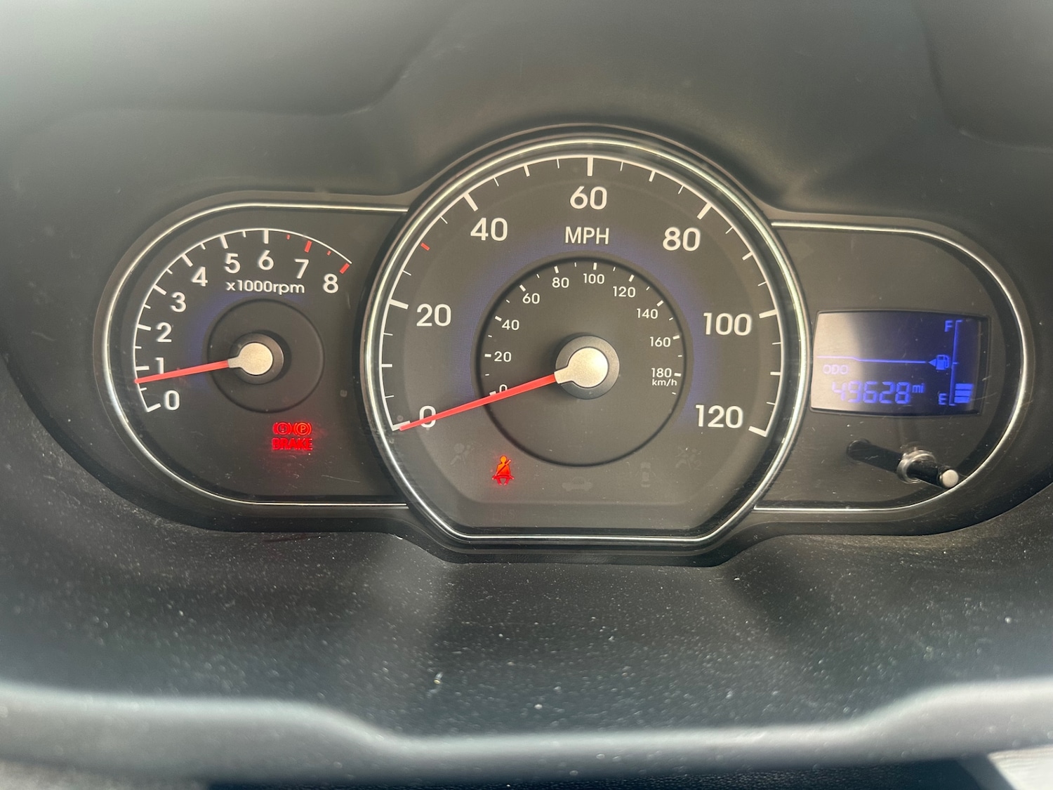 Used Hyundai i10 2013 for sale - 77890256: Photo 15