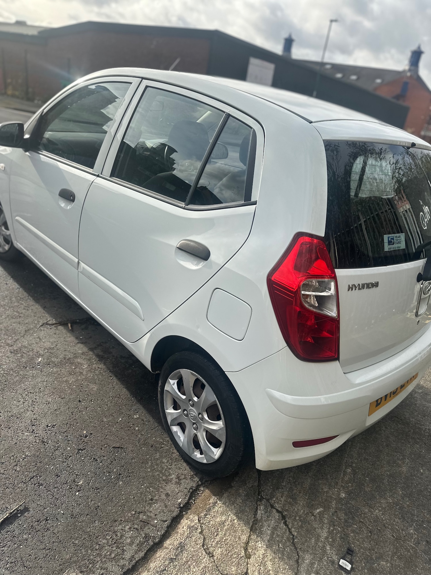 Used Hyundai i10 2013 for sale - 77890256: Photo 5