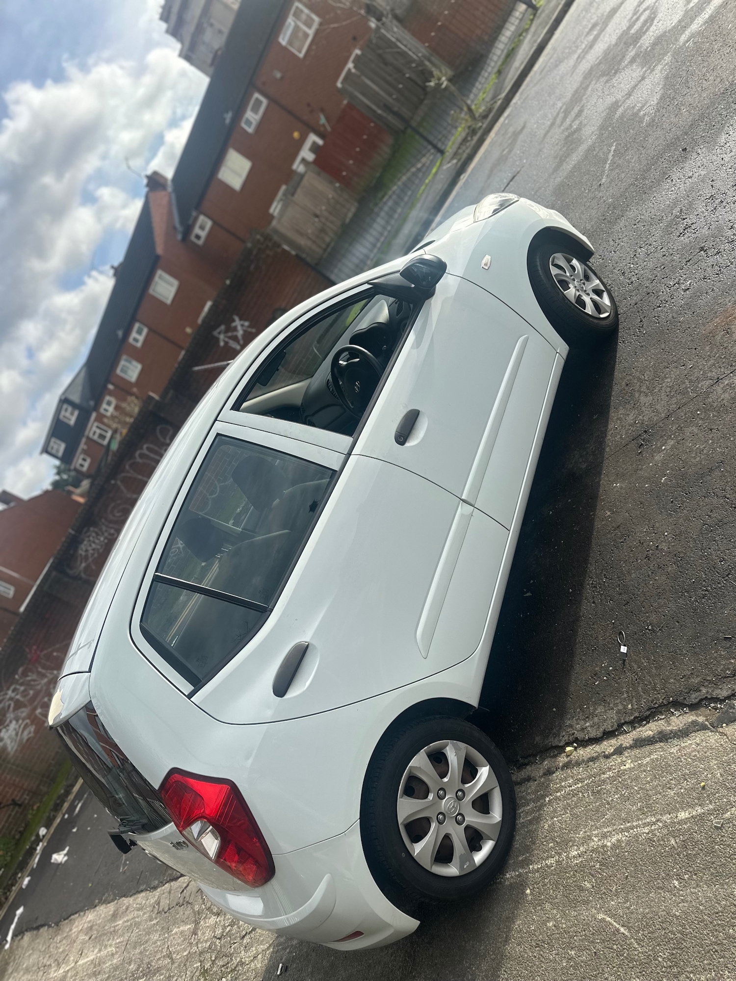 Used Hyundai i10 2013 for sale - 77890256: Photo 6