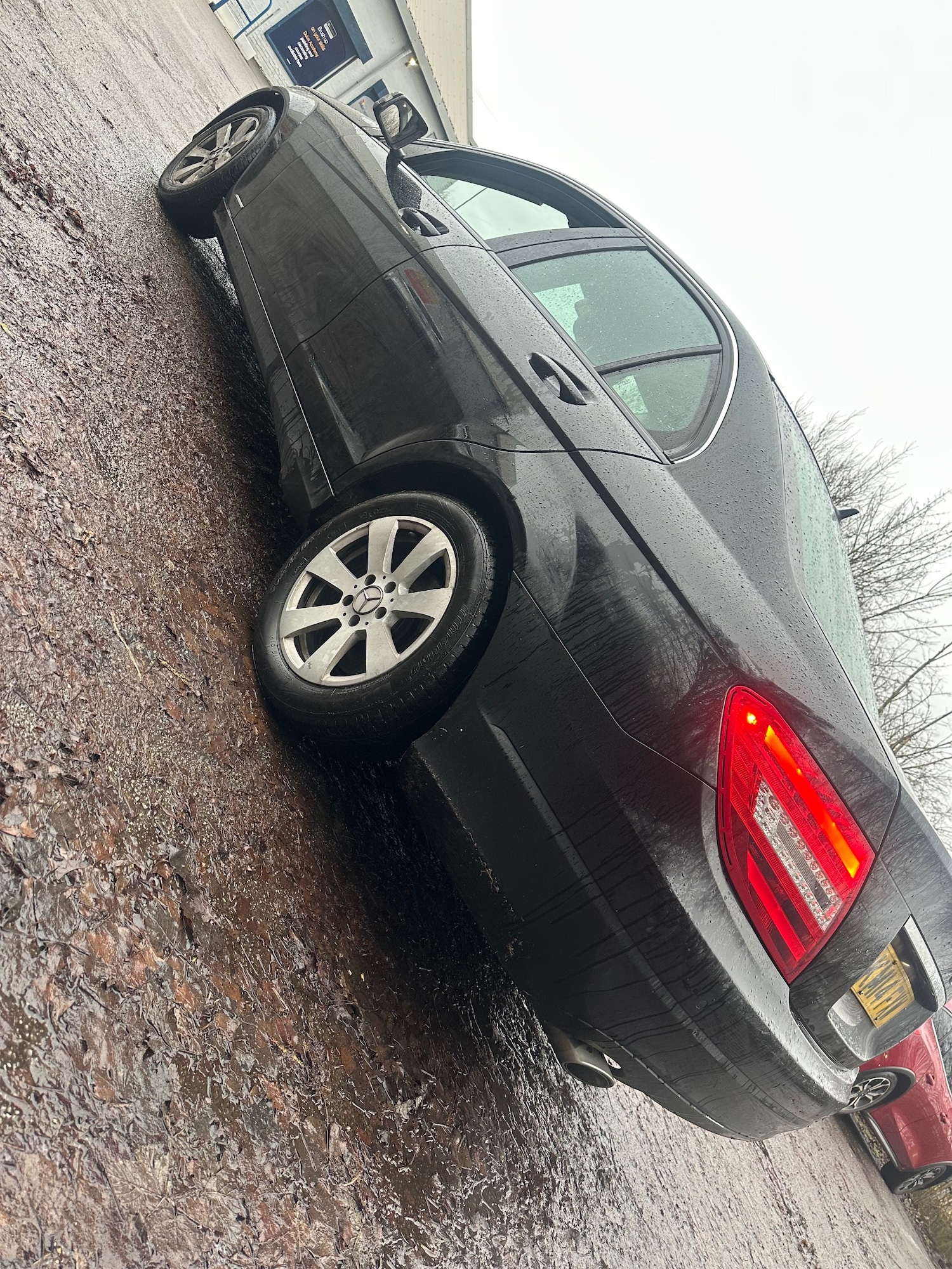 Used Mercedes-Benz C Class 2014 for sale - 77371003: Photo 5