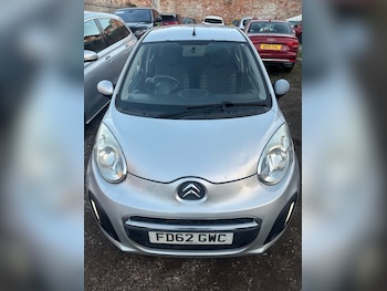 2013 (62) - 1.0i VTR 5dr