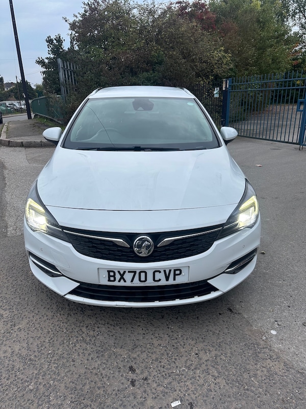 Used Vauxhall Astra 2020 for sale - 76134661: Photo 2