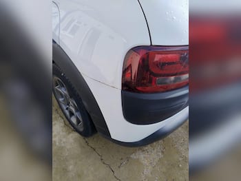 Used Citroen C4 Cactus 2017 for sale - 79691474: Photo