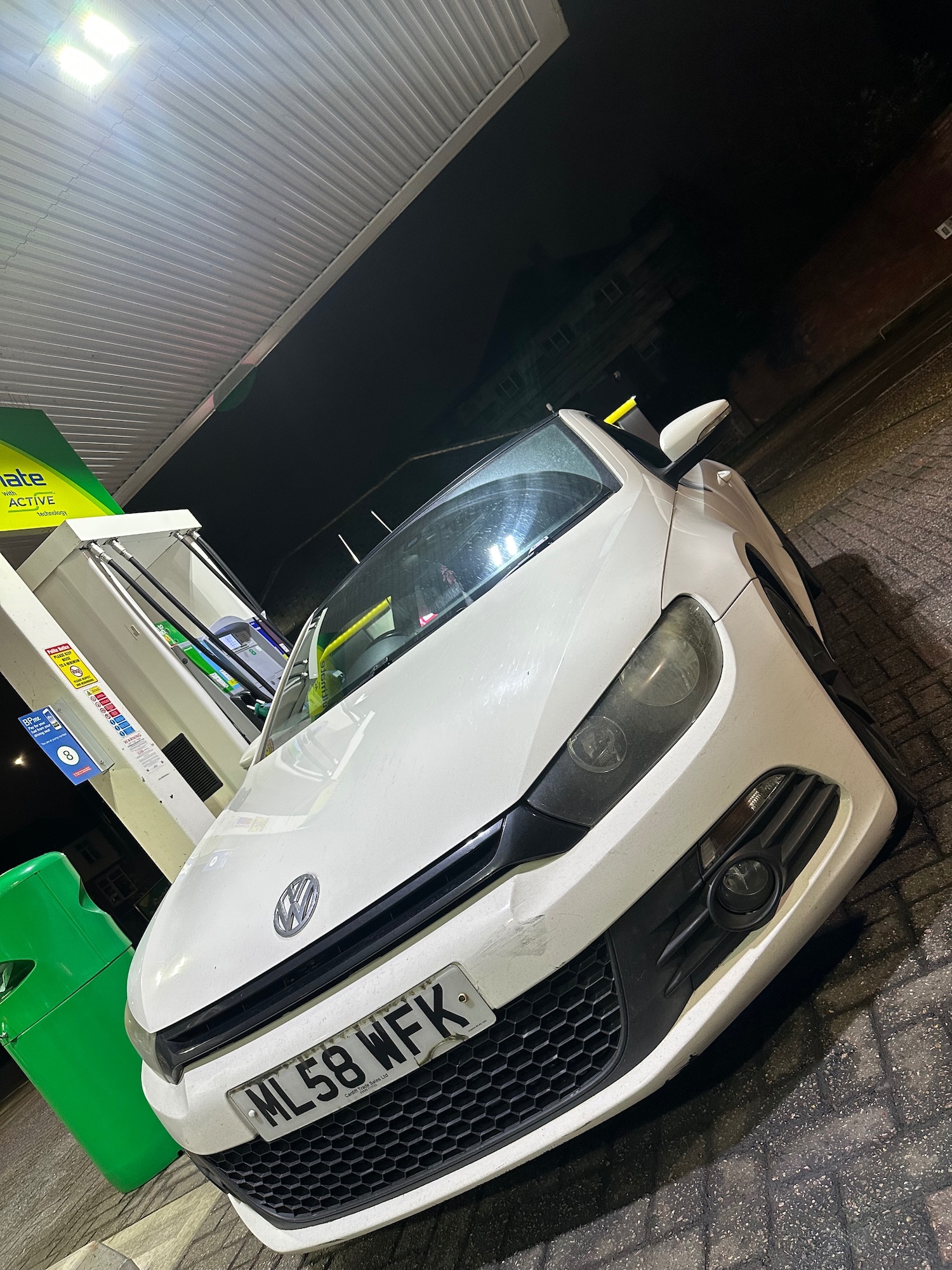 Used Volkswagen Scirocco 2009 for sale - 76974598: Photo 2