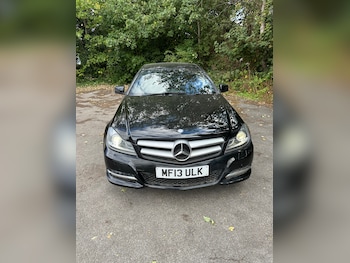 Used Mercedes-Benz C Class 2013 for sale - 79458235: Photo