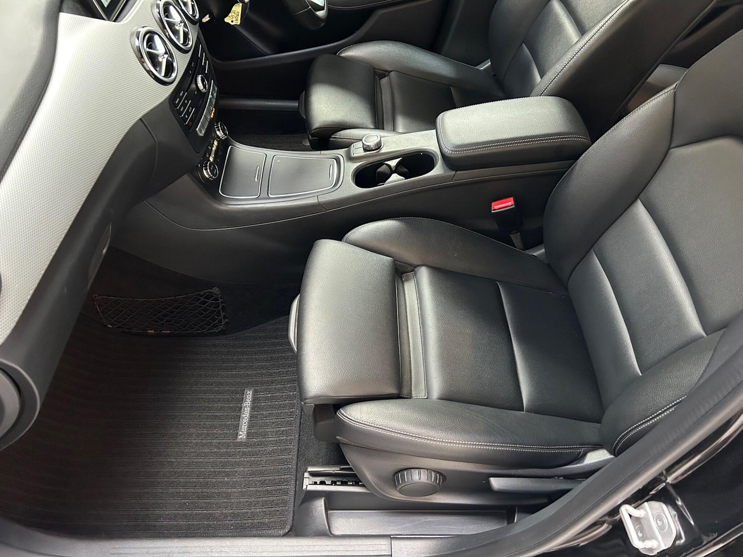 Used Mercedes-Benz B Class 2017 for sale - 77805047: Photo 18