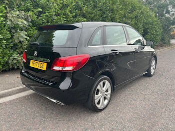 Used Mercedes-Benz B Class 2017 for sale - 77805047: Photo