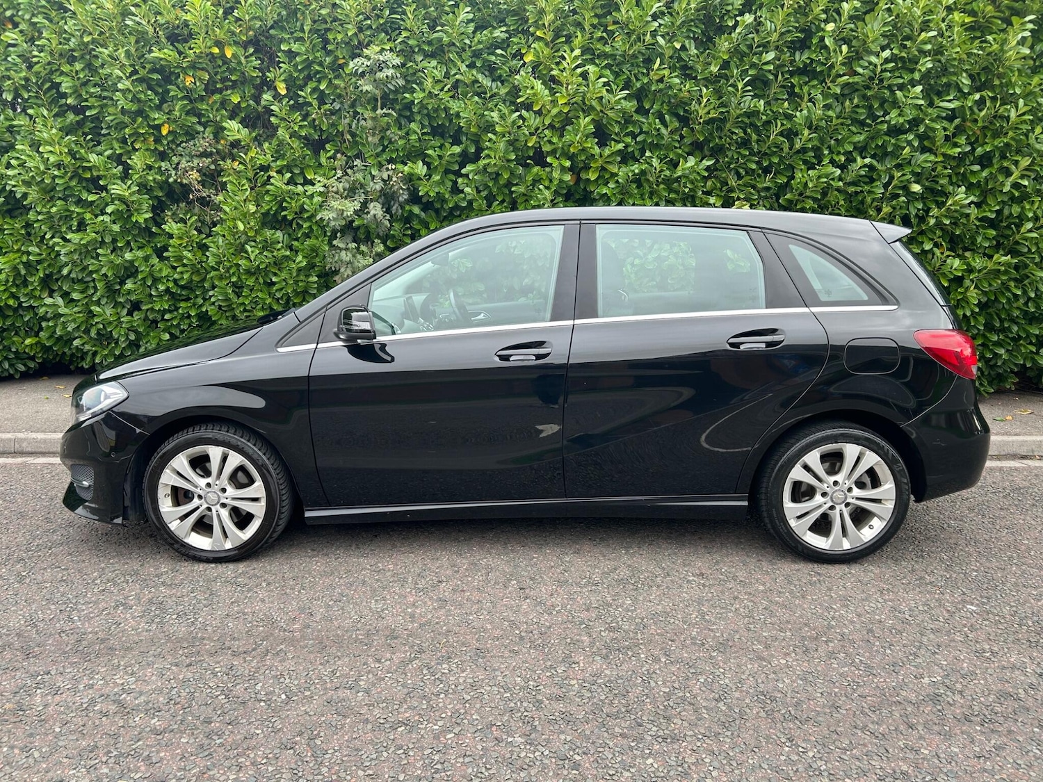 Used Mercedes-Benz B Class 2017 for sale - 77805047: Photo 8