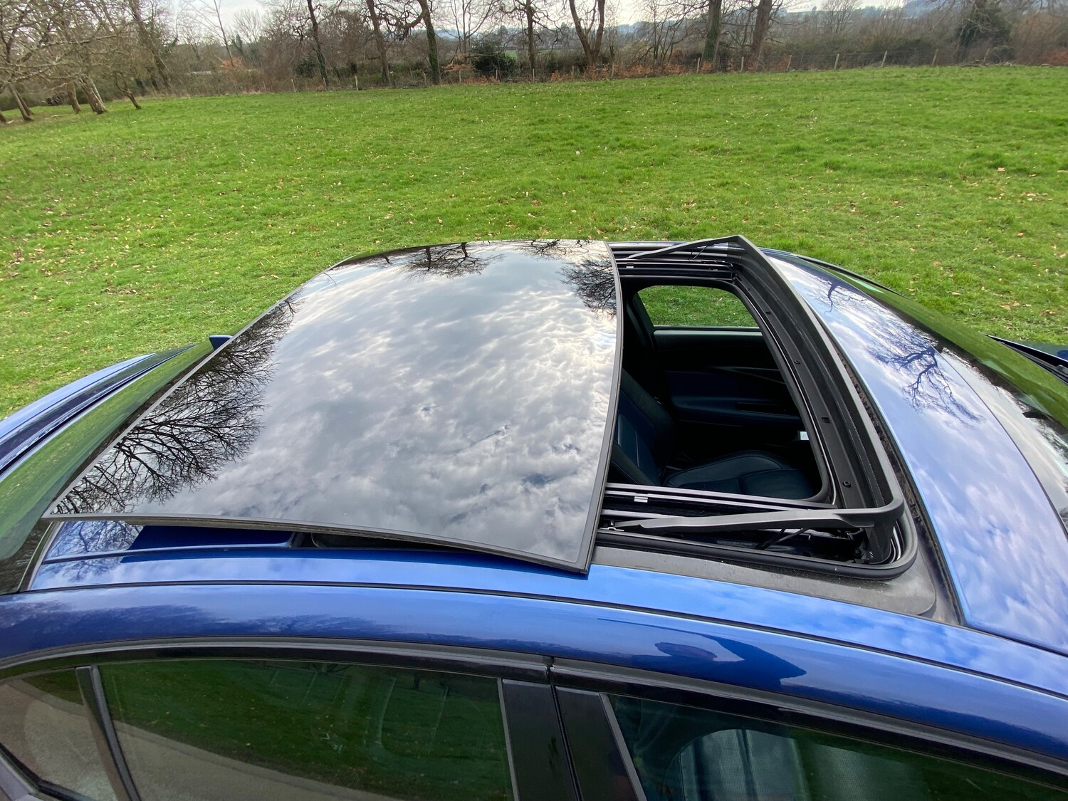 Used Jaguar XE 2015 for sale - 77764052: Photo 21