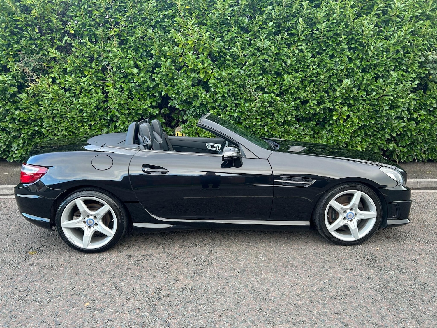 Used Mercedes-Benz SLK 2015 for sale - 77805049: Photo 3