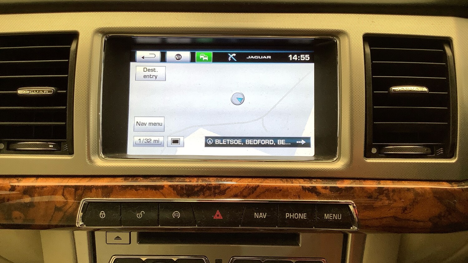 Used Jaguar XF 2014 for sale - 77764054: Photo 9