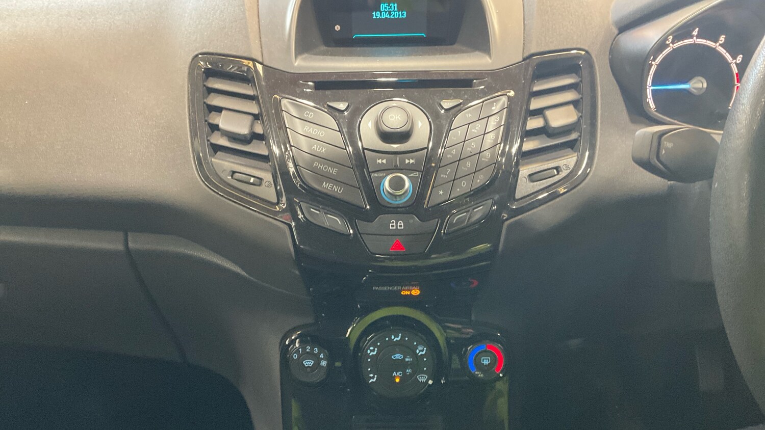 Used Ford Fiesta 2013 for sale - 78039505: Photo 9