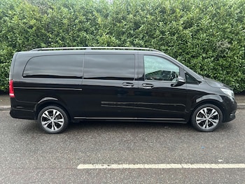 Used Mercedes-Benz V-Class 2017 for sale - 77805050: Photo