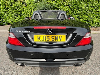 Used Mercedes-Benz SLK 2015 for sale - 79137956: Photo