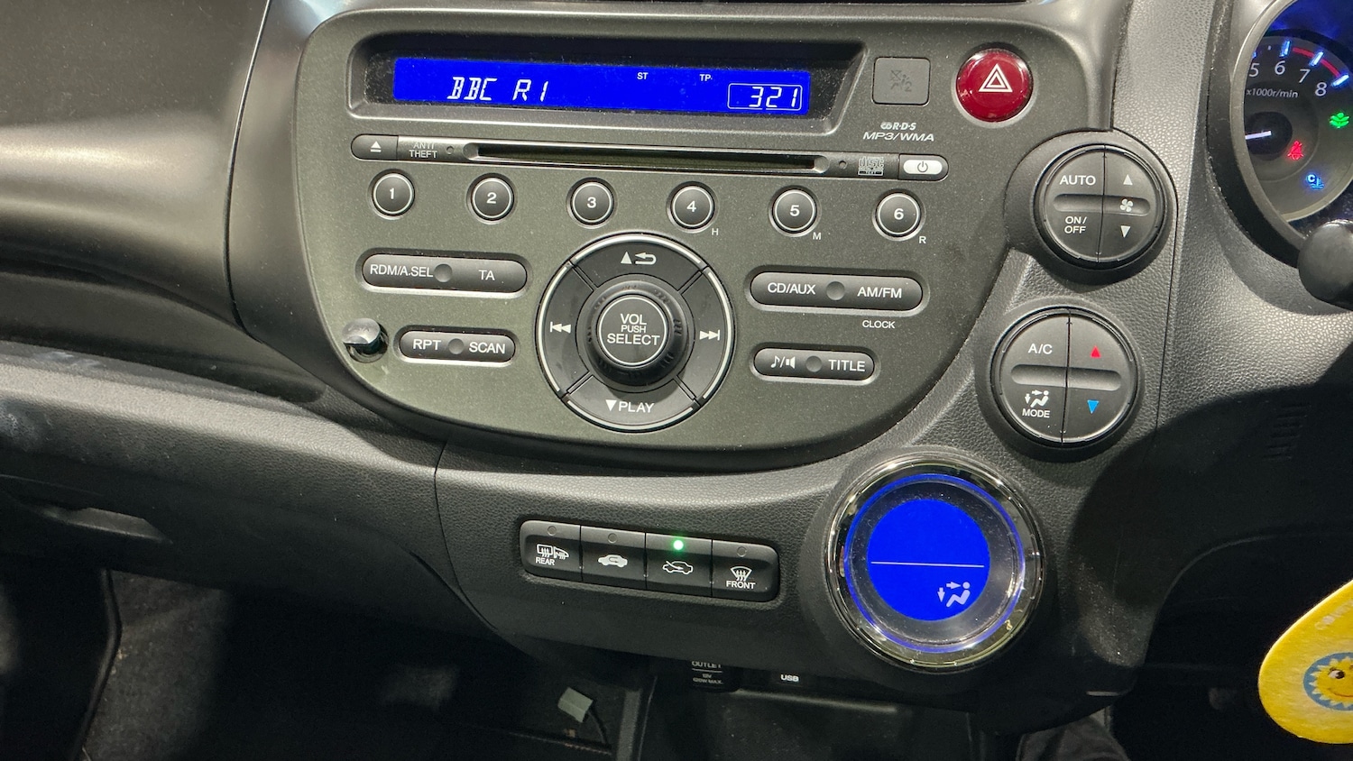 Used Honda Jazz 2013 for sale - 78053675: Photo 9