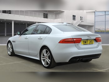 Used Jaguar XE 2017 for sale - 78053676: Photo