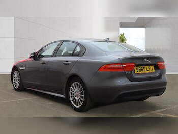 Used Jaguar XE 2015 for sale - 78122283: Photo