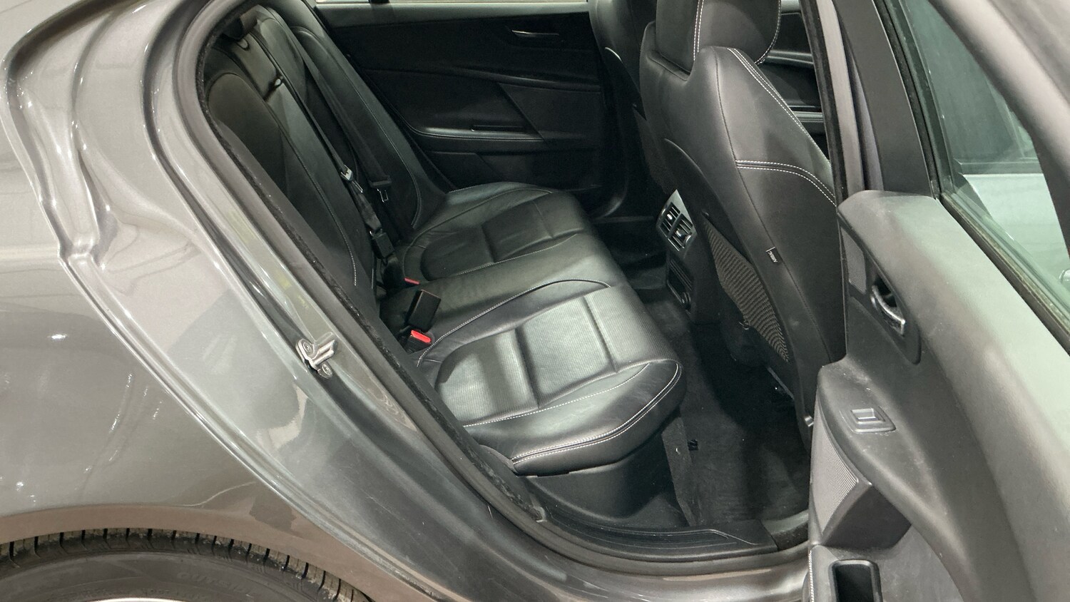 Used Jaguar XE for sale - 78122283: Photo 6