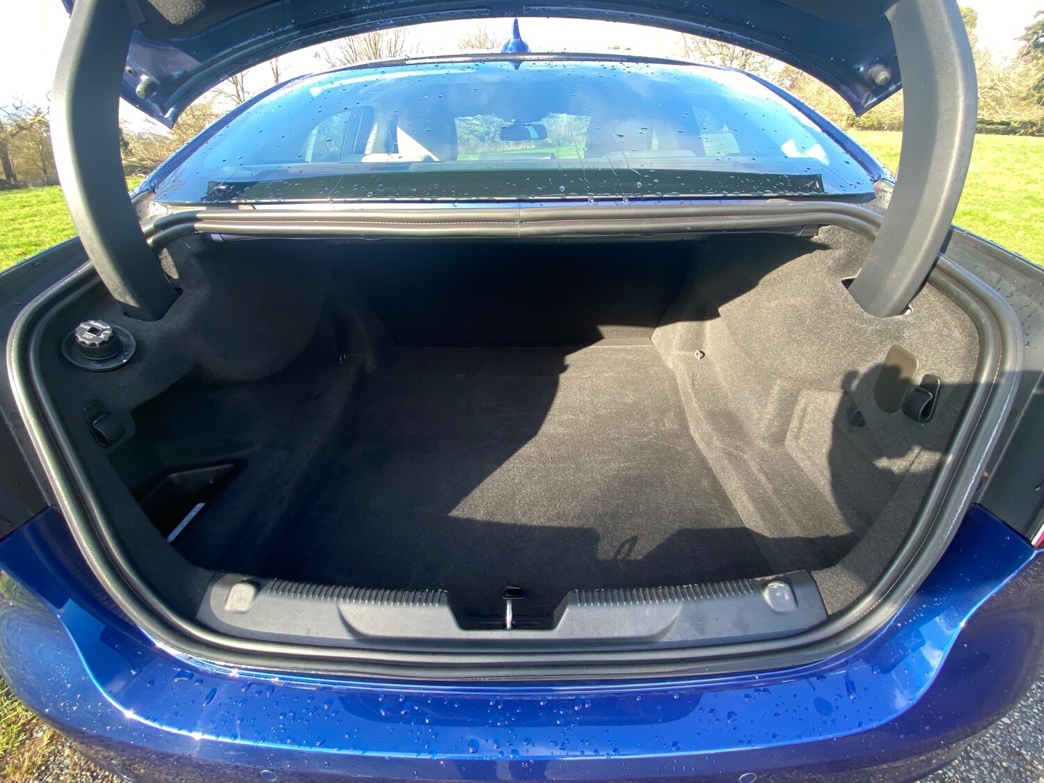 Used Jaguar XE 2015 for sale - 77764051: Photo 14