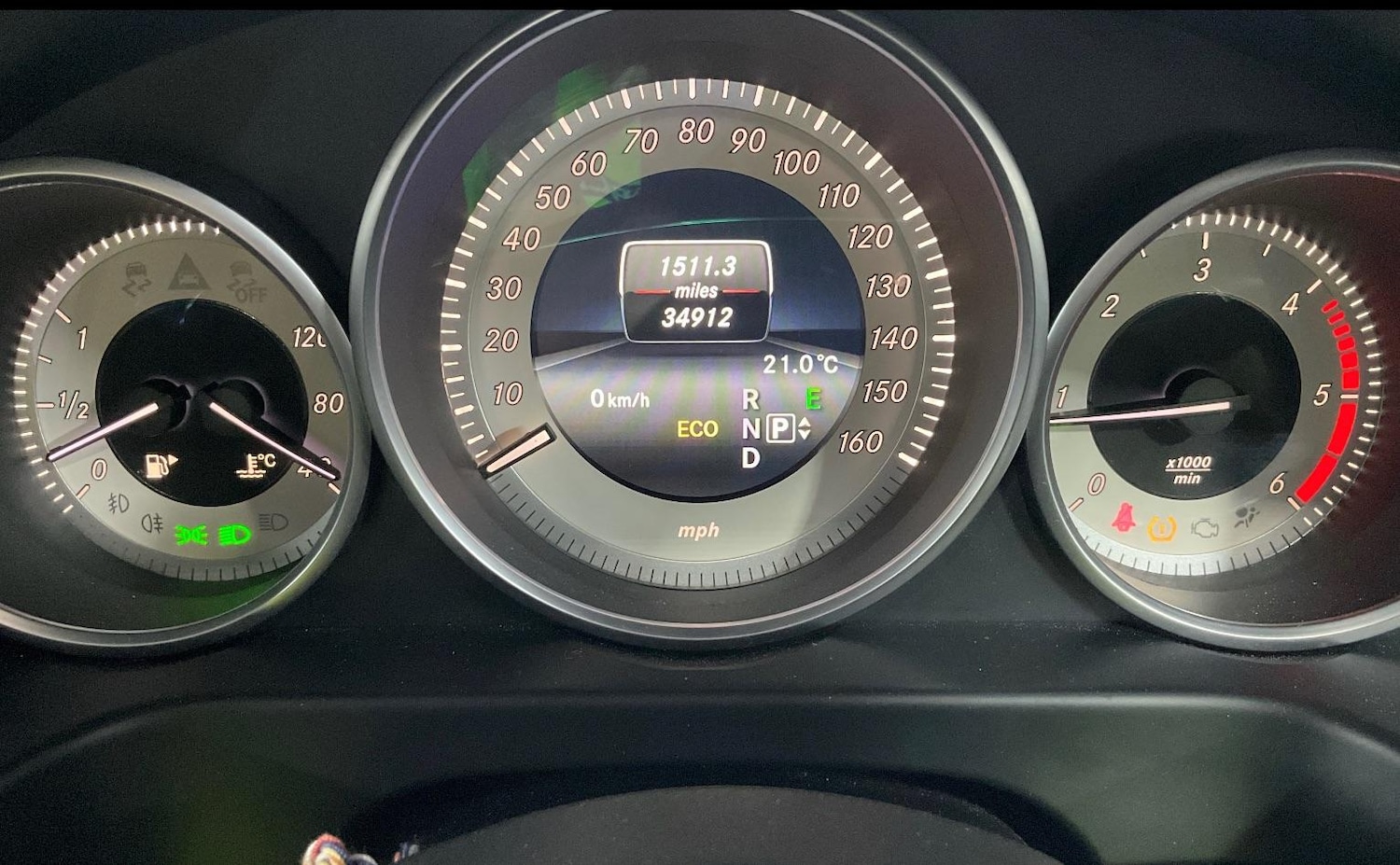 Used Mercedes-Benz E Class 2015 for sale - 77805051: Photo 9