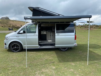 Used Volkswagen Transporter 2017 for sale - 78466352: Photo