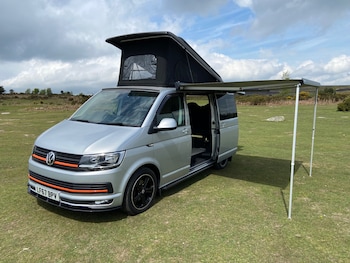 Used Volkswagen Transporter 2017 for sale - 78466352: Photo