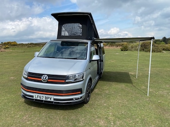 Used Volkswagen Transporter 2017 for sale - 78466352: Photo
