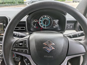 Used Suzuki Ignis 2019 for sale - 79703324: Photo