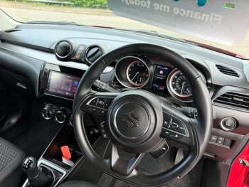 Used Suzuki Swift 2022 for sale - 75392600: Photo