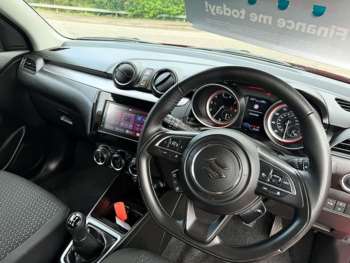 Used Suzuki Swift 2022 for sale - 75392600: Photo