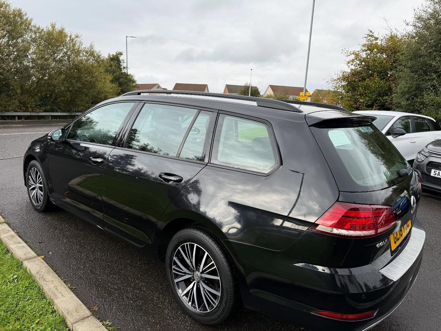 Used Volkswagen Golf 2018 for sale - 76126537: Photo 12