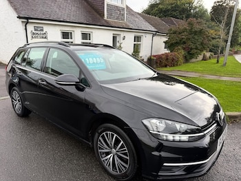 Used Volkswagen Golf 2018 for sale - 76126537: Photo