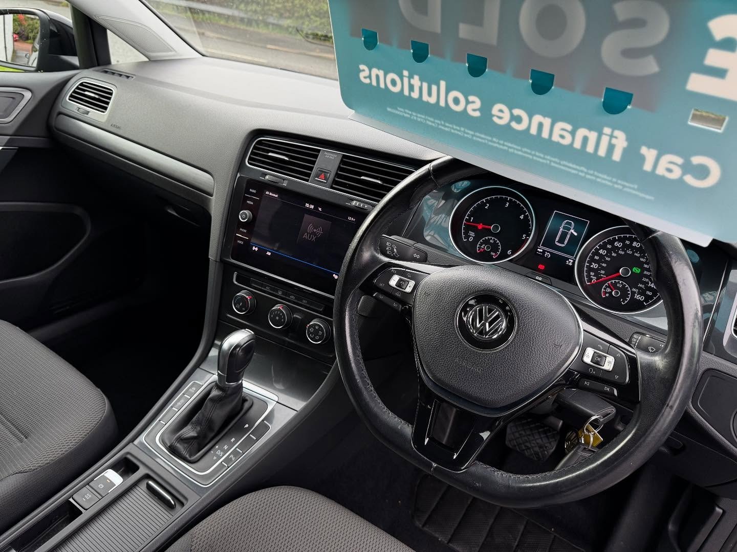 Used Volkswagen Golf 2018 for sale - 76126537: Photo 4