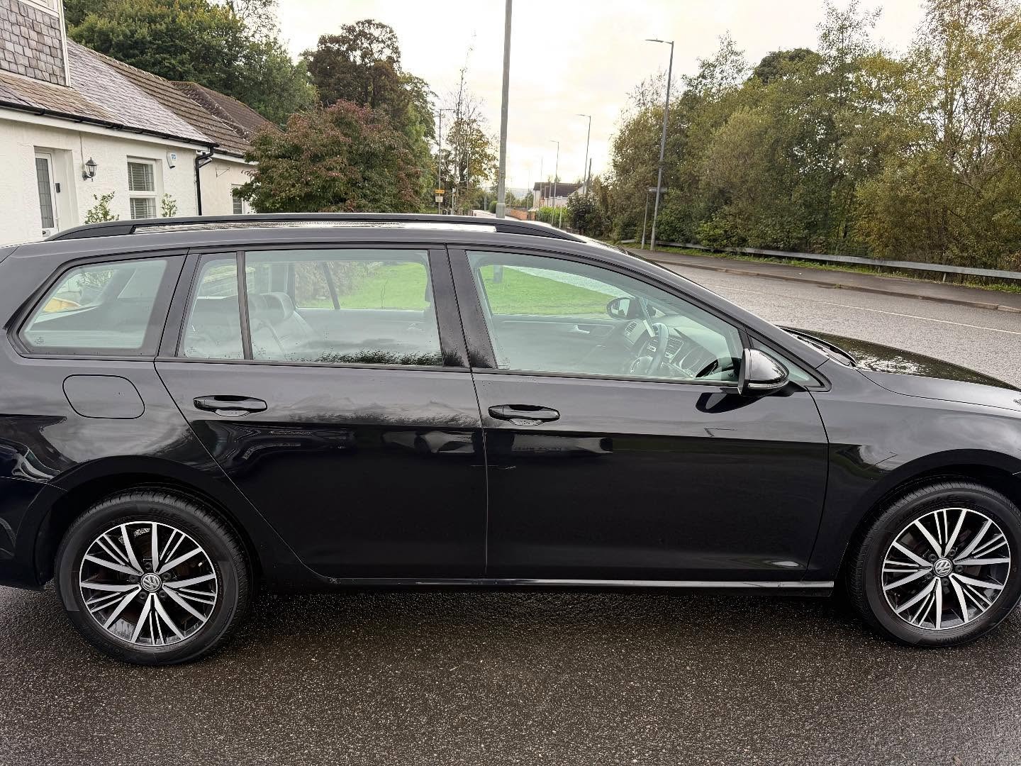 Used Volkswagen Golf 2018 for sale - 76126537: Photo 5
