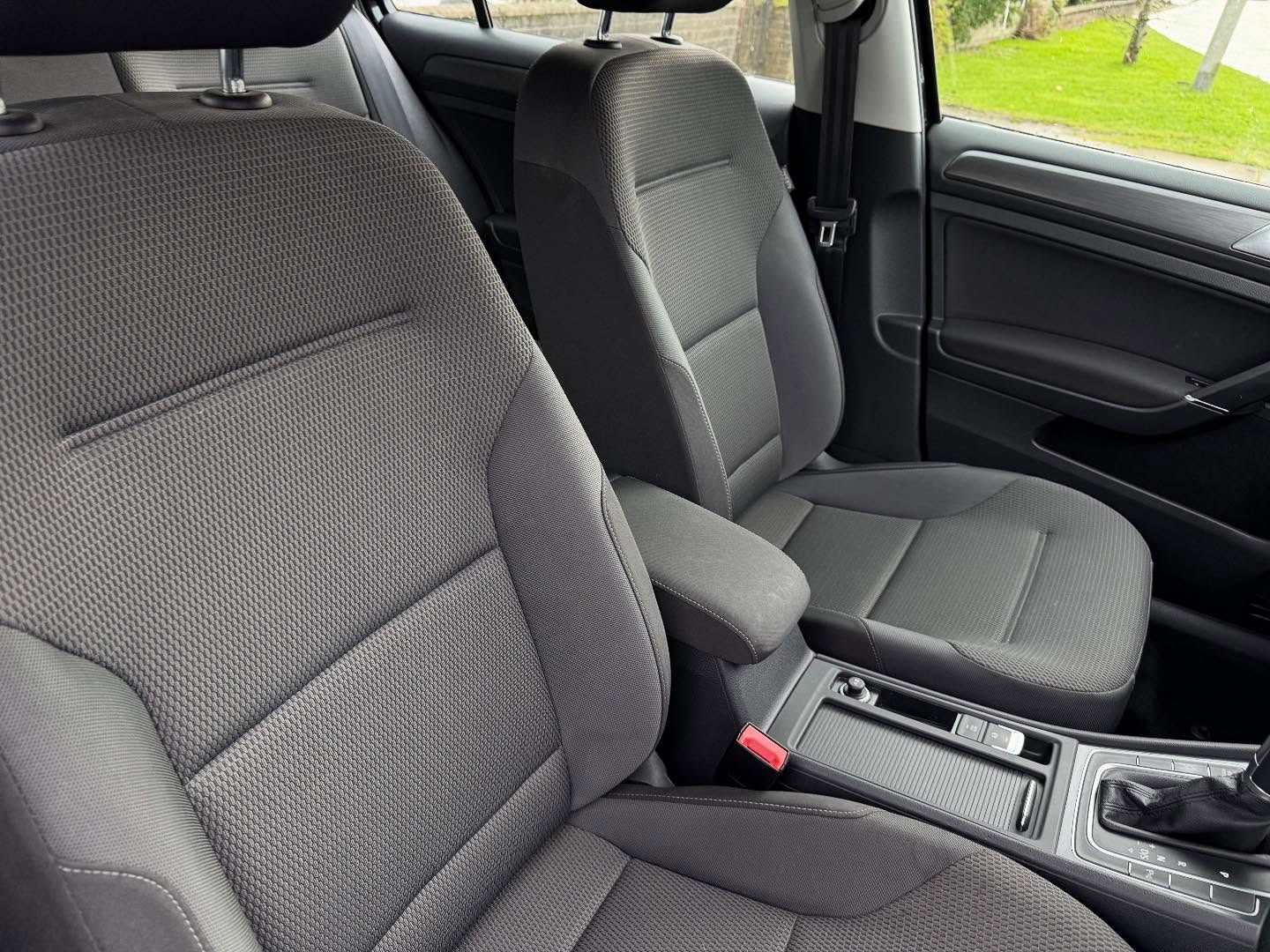 Used Volkswagen Golf 2018 for sale - 76126537: Photo 7