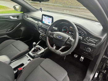 Used Ford Focus 2019 for sale - 76517614: Photo