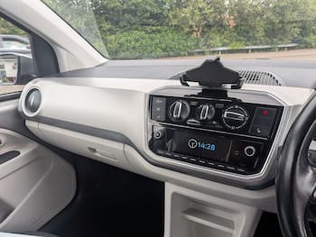 Used Volkswagen up! 2018 for sale - 79614599: Photo