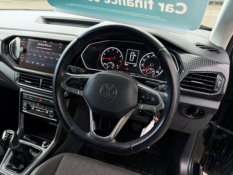 Used Volkswagen T-Cross 2021 for sale - 76076617: Photo 2