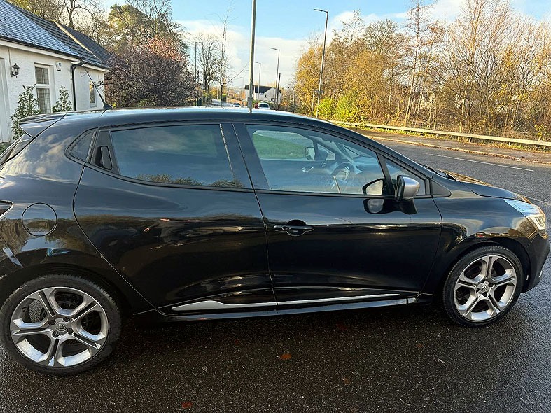 Used Renault Clio 2018 for sale - 76556704: Photo 5