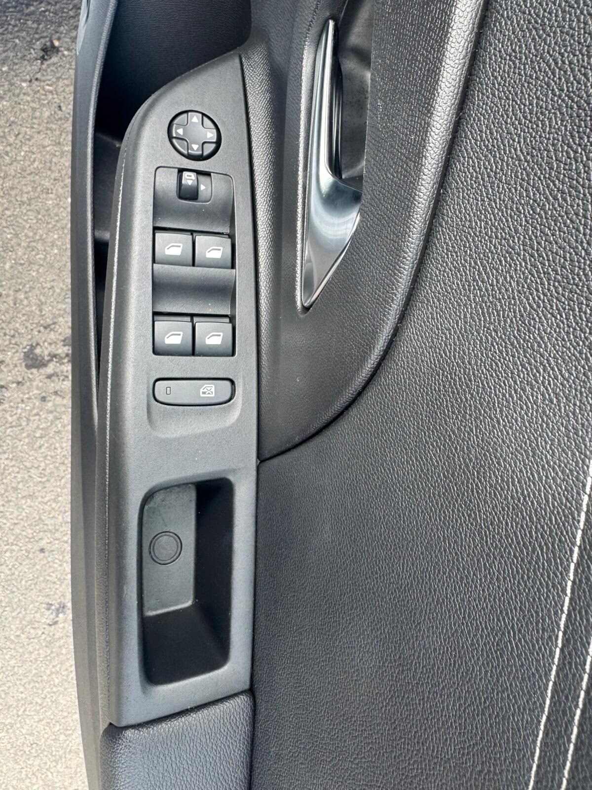 Used Vauxhall Corsa 2023 for sale - 78010986: Photo 10