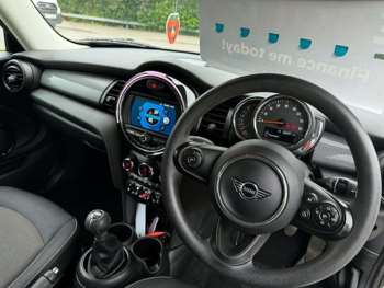 Used MINI Hatch 2019 for sale - 75392219: Photo