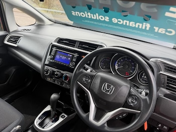 Used Honda Jazz 2018 for sale - 77662166: Photo