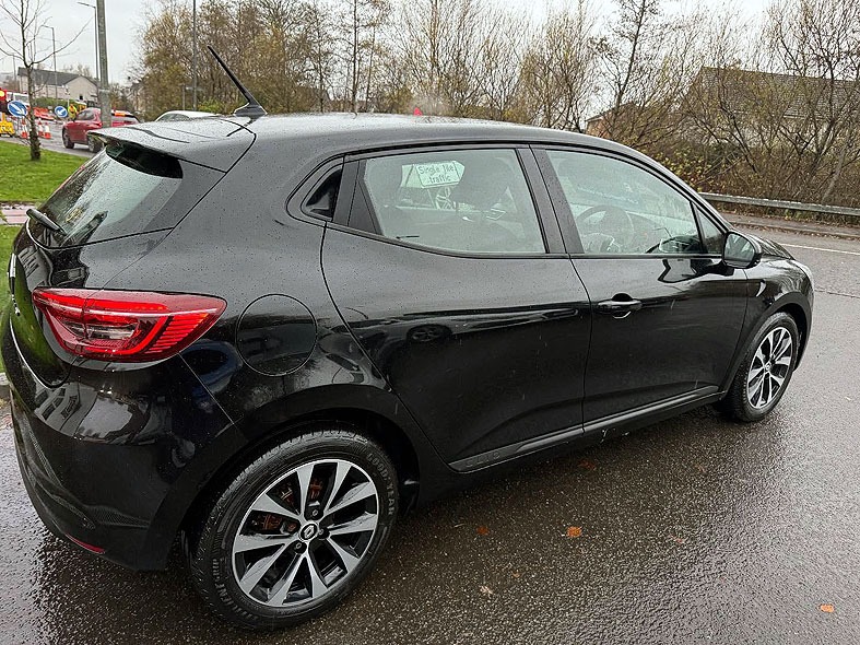 Used Renault Clio 2022 for sale - 76611236: Photo 7